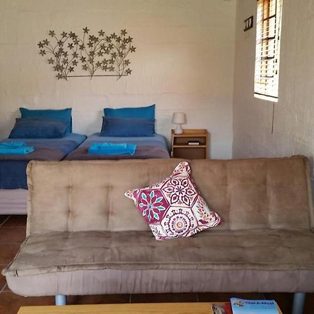 Walvis Bay Backpackers & Self-Catering Apartment Exterior foto