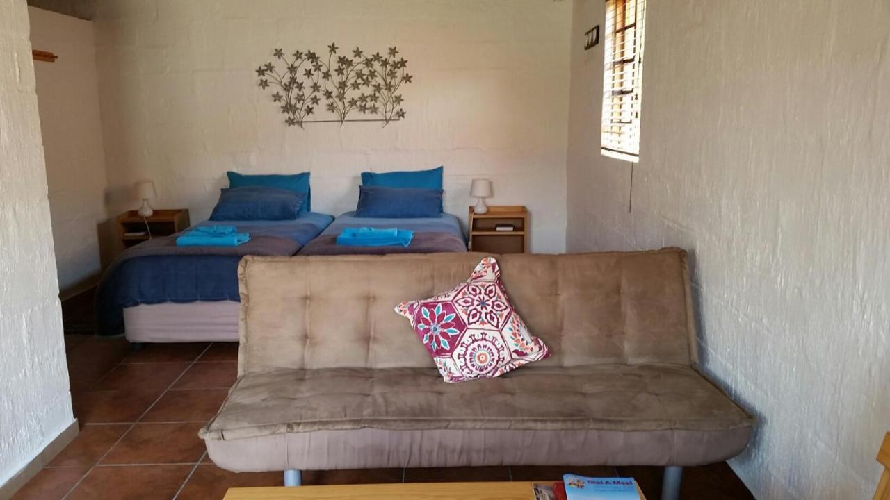 Walvis Bay Backpackers & Self-Catering Apartment Exterior foto